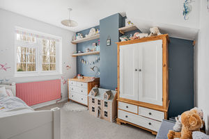 Bedroom- click for photo gallery